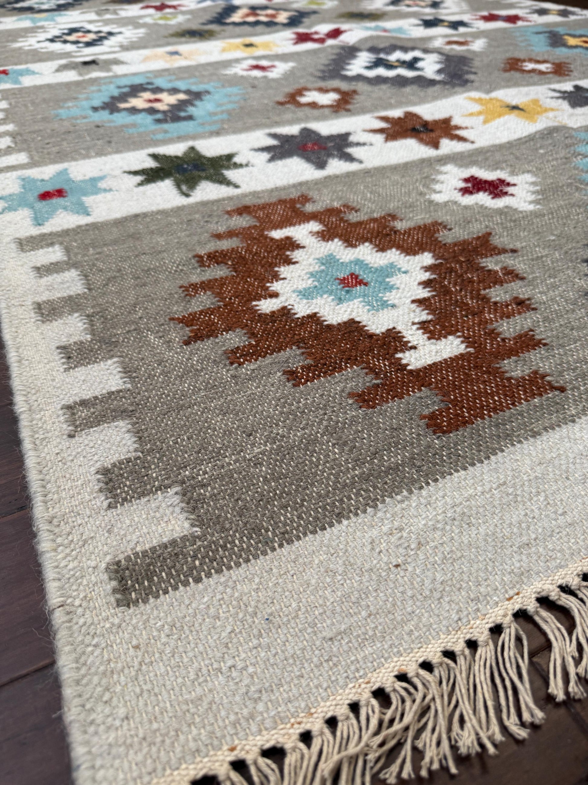 5x8 ft Anatolian Kilim Rug: Hand Knotted Scandinavian Geometric Wool Carpet
