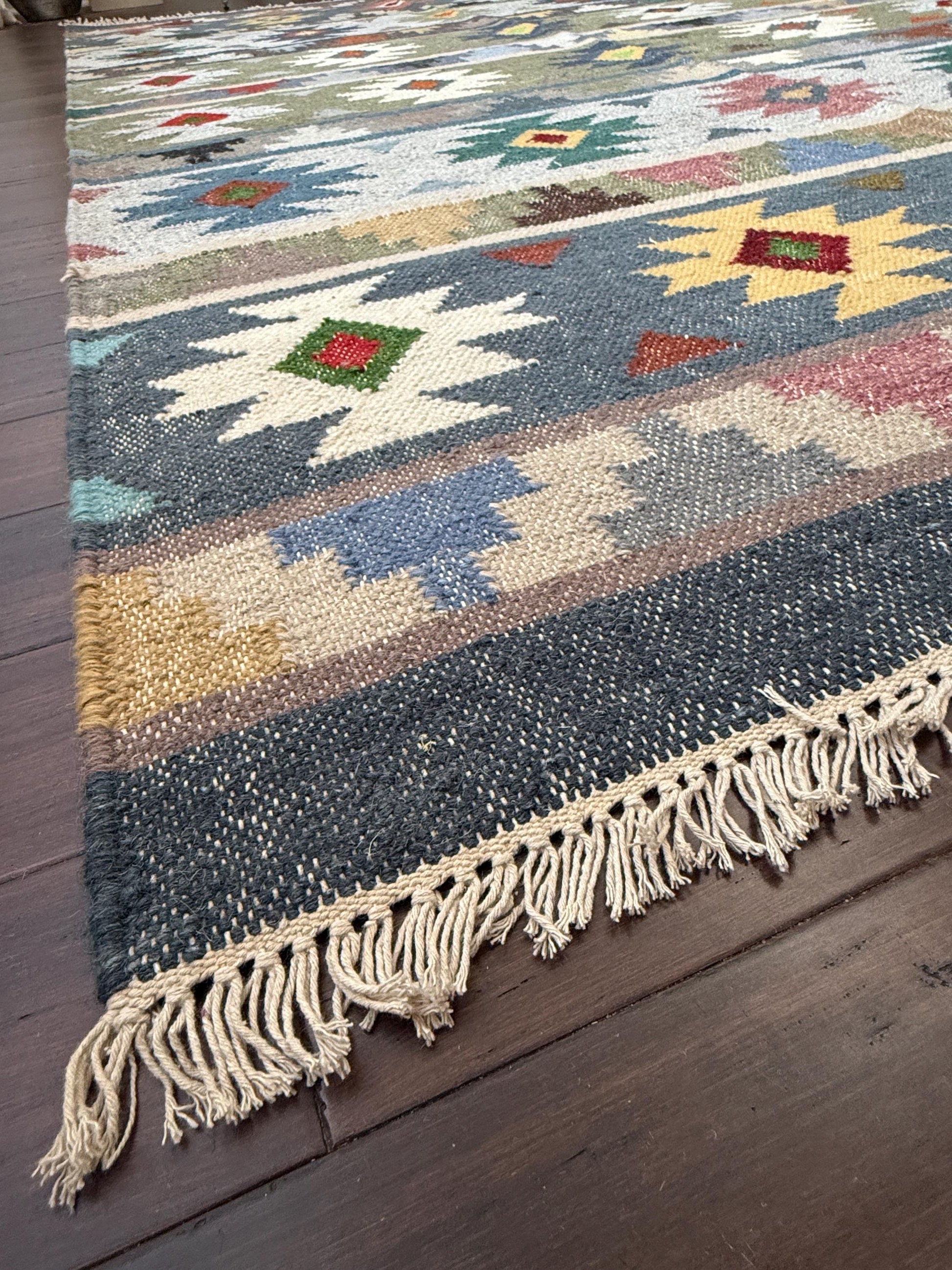 5x8 ft Anatolian Kilim Rug: Hand Knotted Modern Geometric Wool Carpet