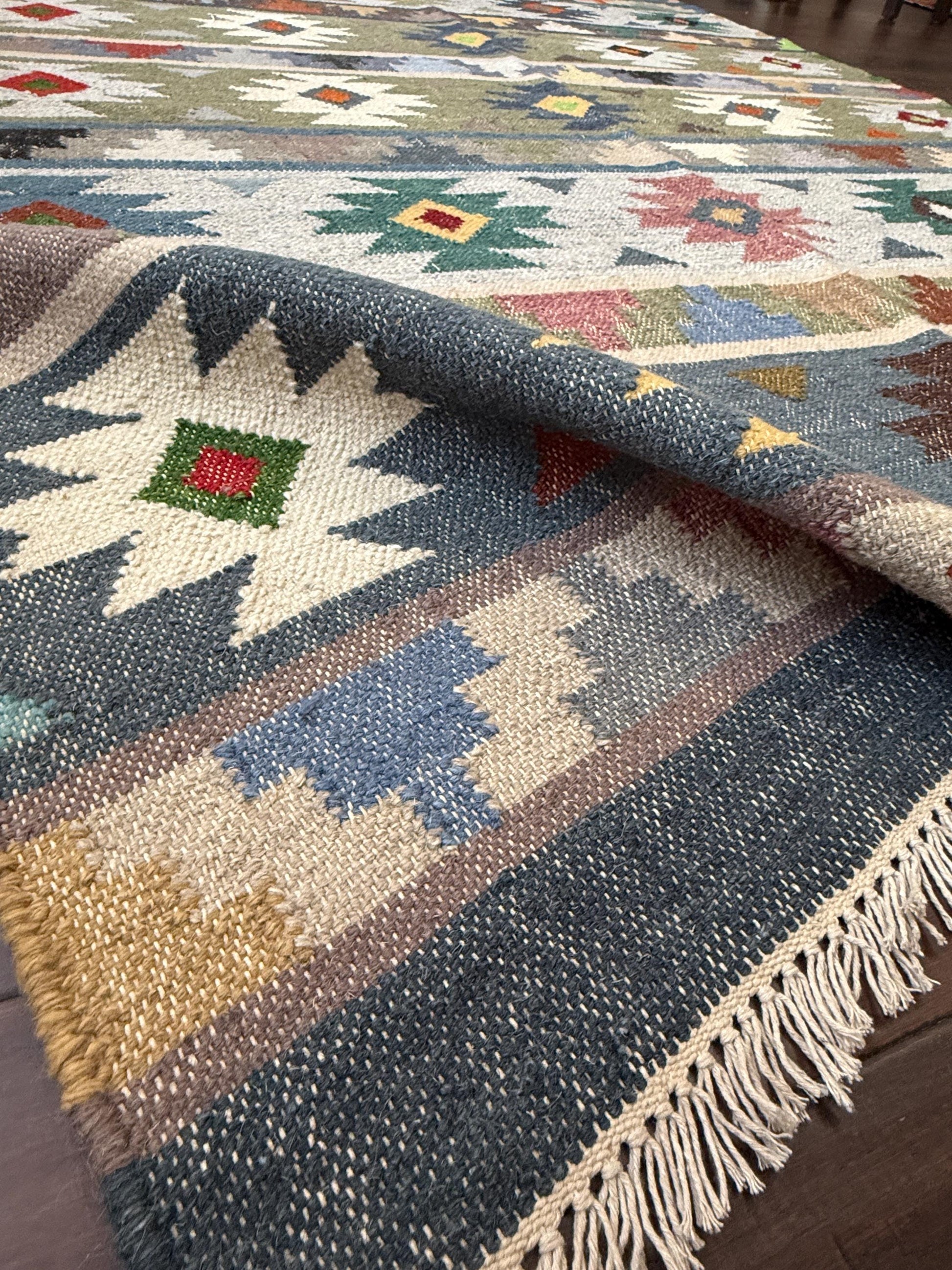 5x8 ft Anatolian Kilim Rug: Hand Knotted Modern Geometric Wool Carpet