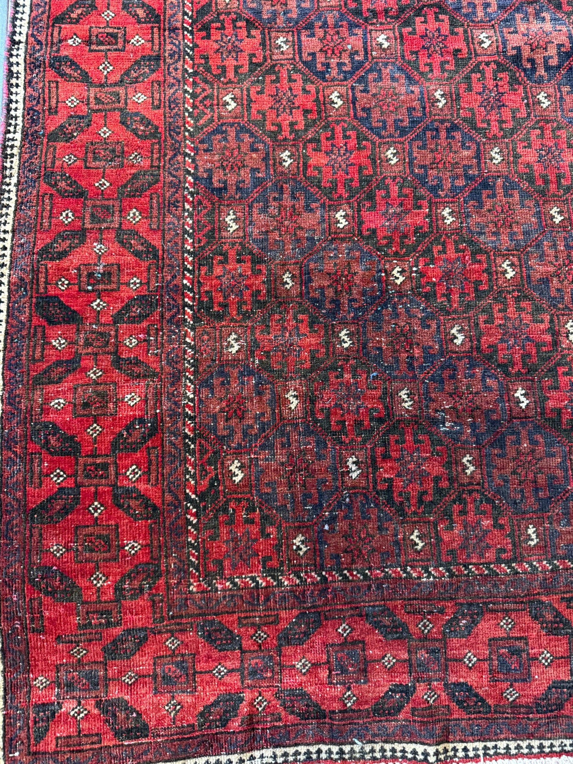 6x3 ft Vintage Zaidan Balouch Wool Rug: Hand-Knotted Tribal Area Rug