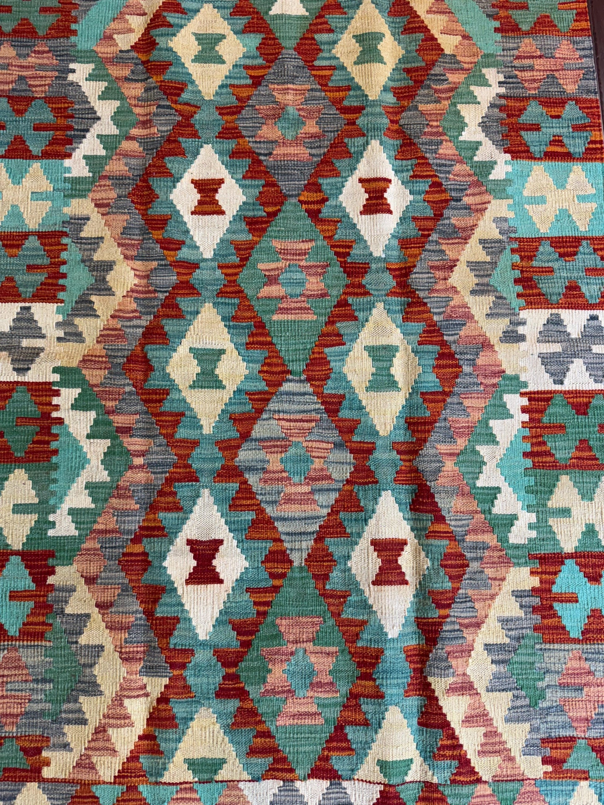 3.5x5 ft Hand-Knotted Wool Chobi Kilim Rug: Geometric Tribal Design