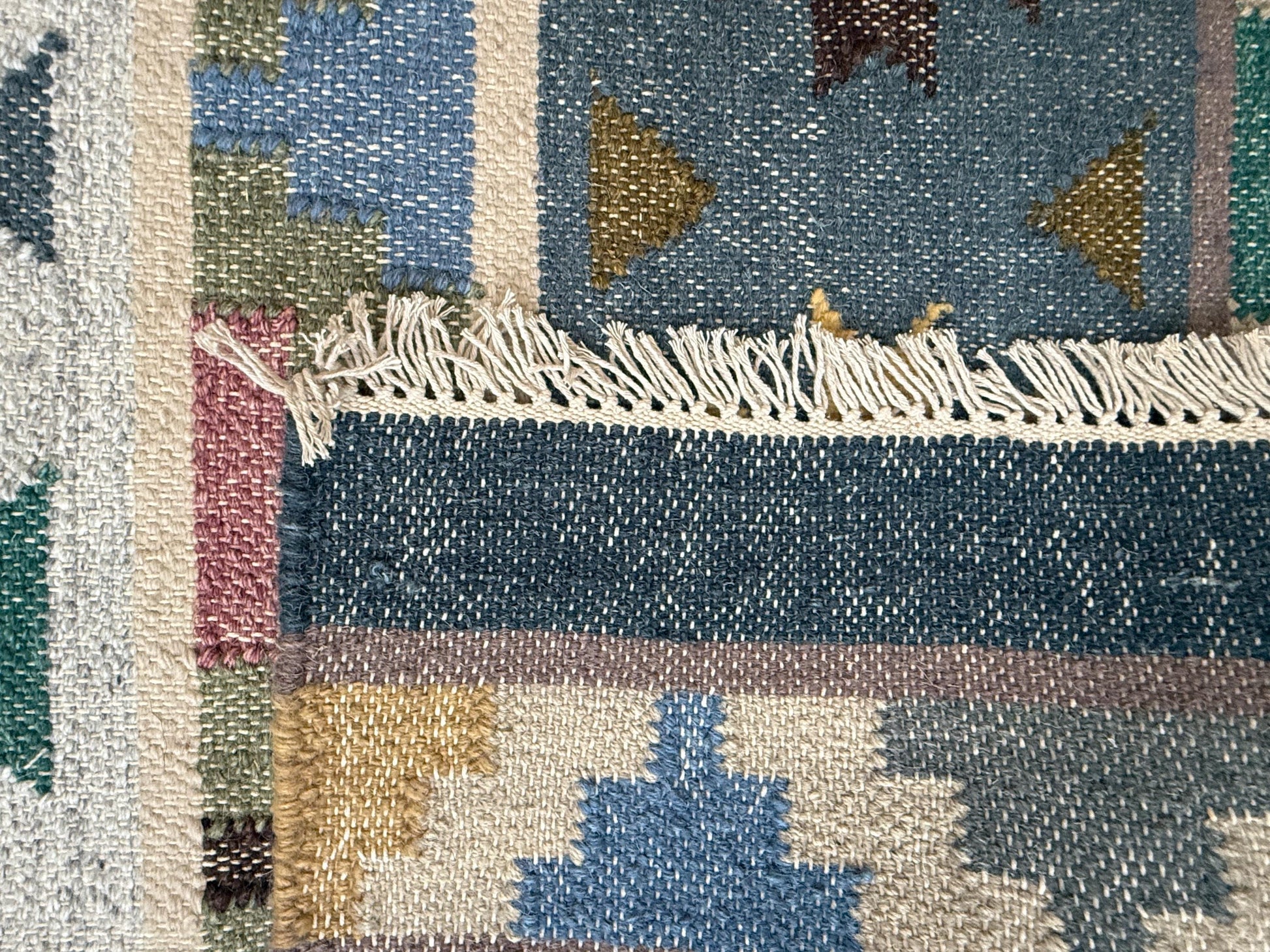 5x8 ft Anatolian Kilim Rug: Hand Knotted Modern Geometric Wool Carpet