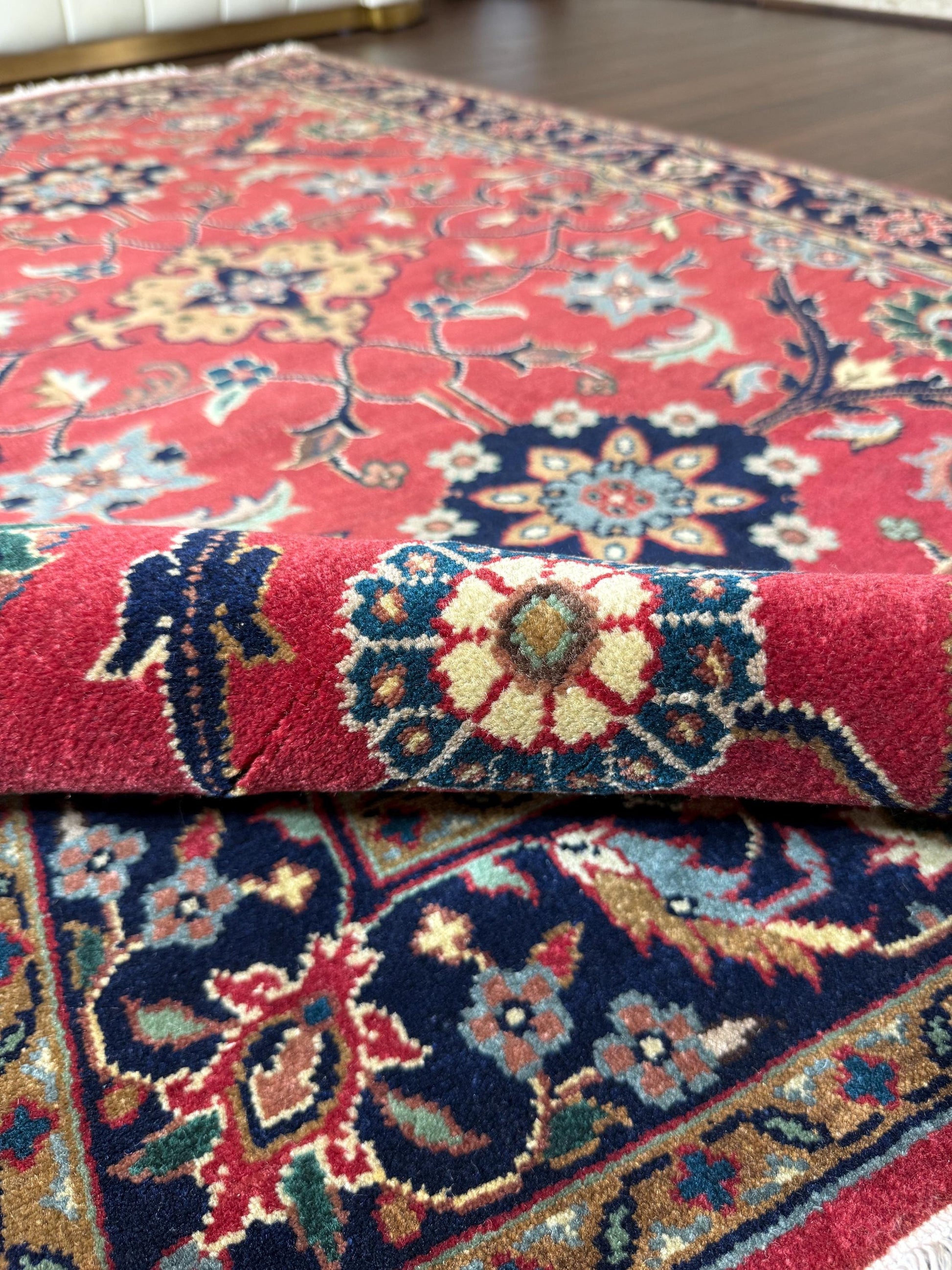 4x6 ft Mint Sarouk Rug: Hand Knotted Wool, Vegetable Dye