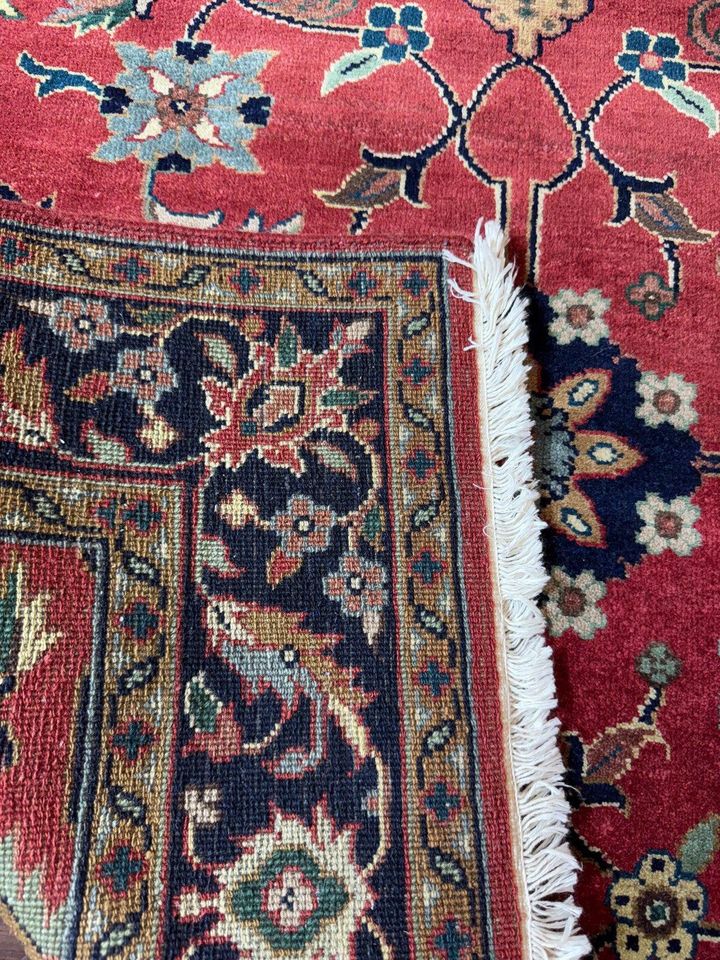 4x6 ft Mint Sarouk Rug: Hand Knotted Wool, Vegetable Dye