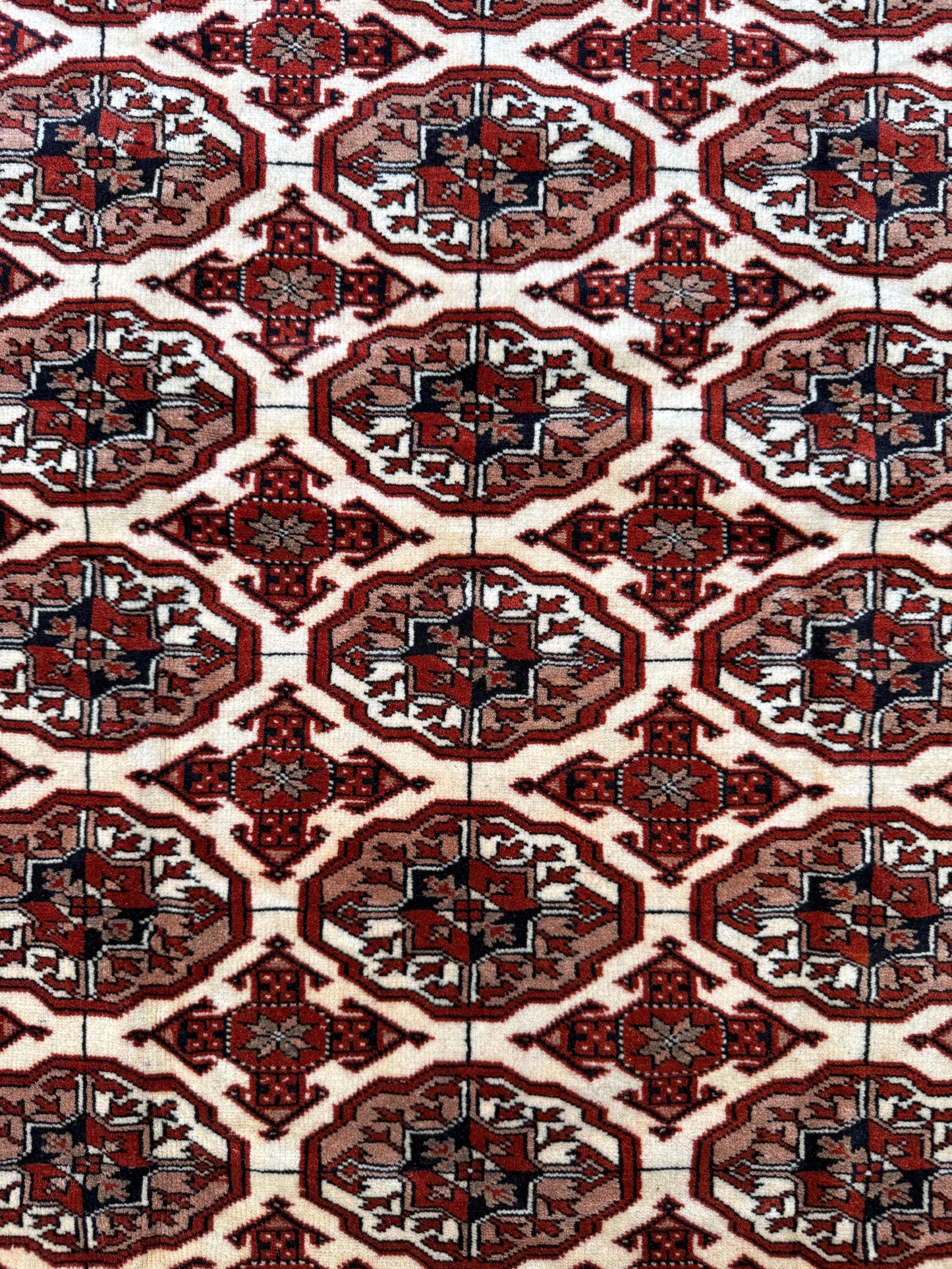 5x3 ft Hand-Knotted Vintage Sara Wool Rug, Tribal Design