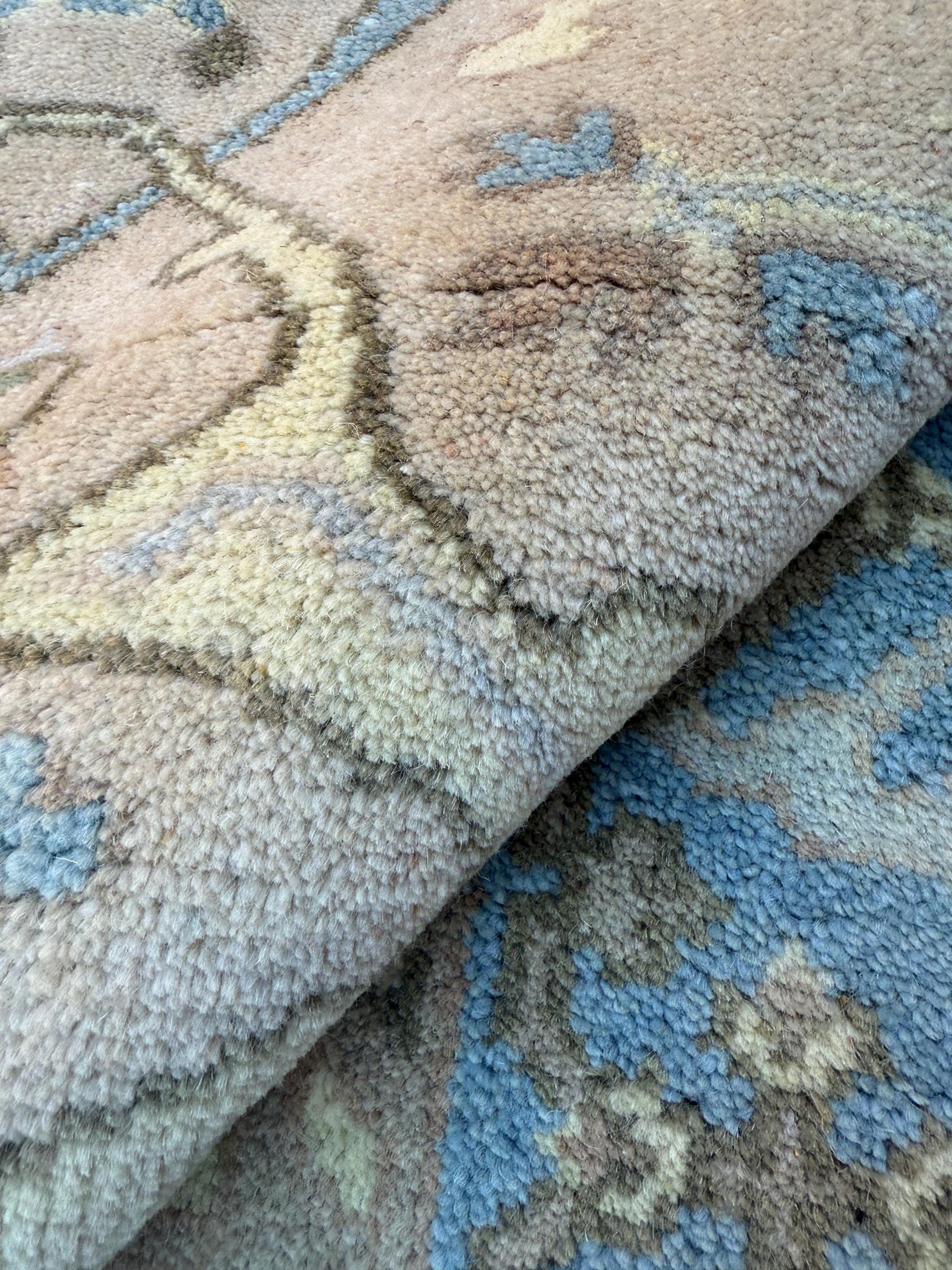 4x6 ft Anatolian Hand-Knotted Oushak Rug: Bohemian Wool Carpet