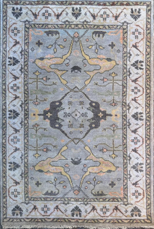 4x6 ft Hand-Knotted Oushak Rug: Bohemian Wool Area Carpet