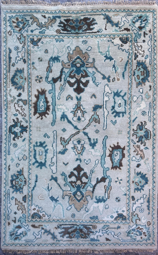 4x6 ft Hand Knotted Wool Oushak Rug: Modern Bohemian Carpet