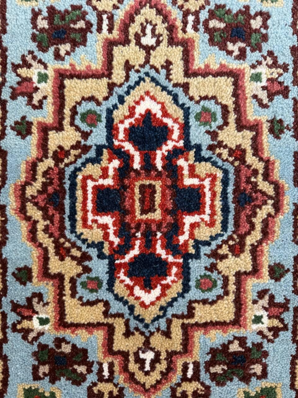 2x4 ft. Hand-Knotted Turkish Serapi Heriz Wool Rug: Vibrant Accent Carpet