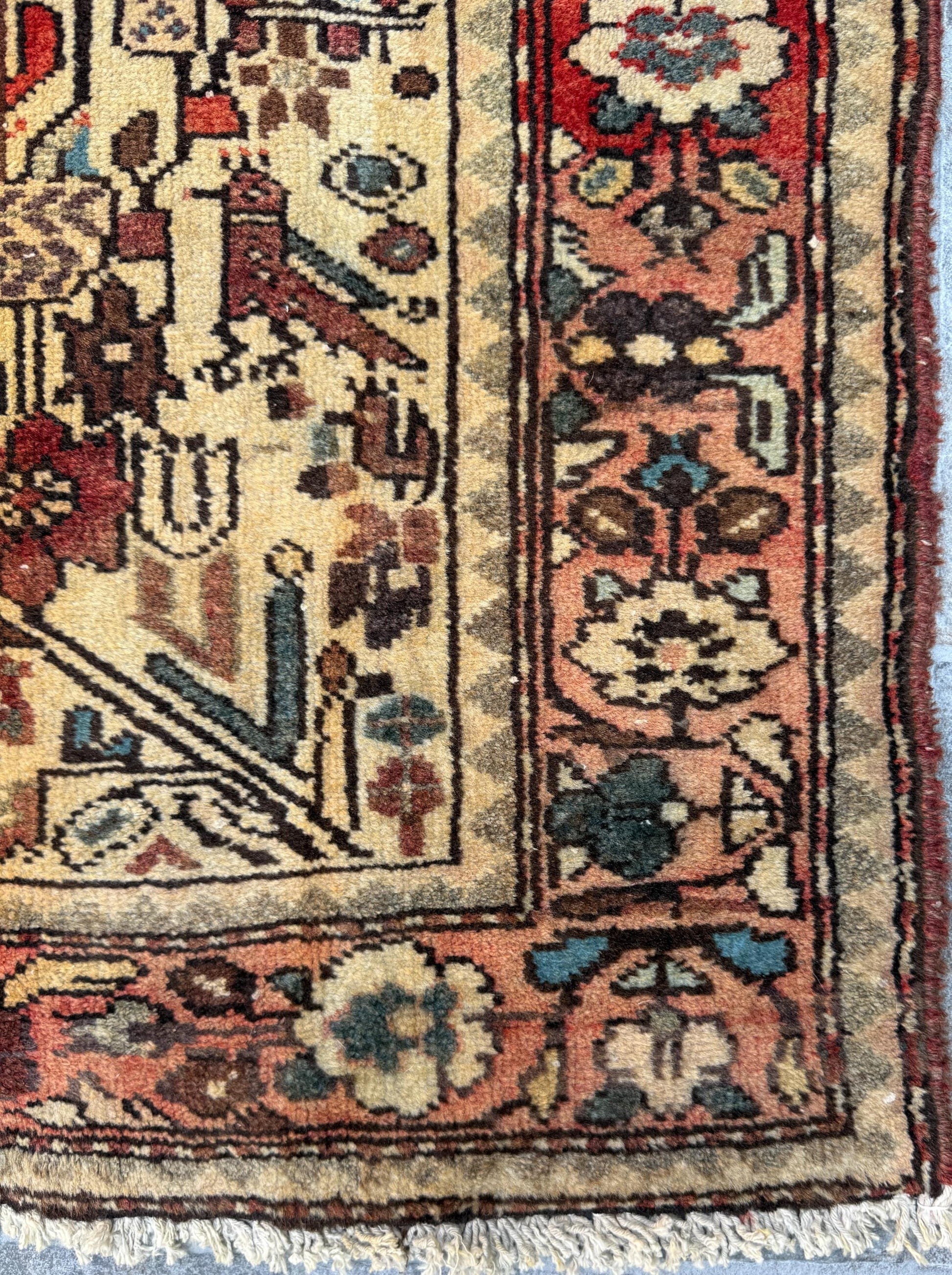 2.2x3.6 ft Vintage Tree of Life Rug: Hand-Knotted Wool Carpet