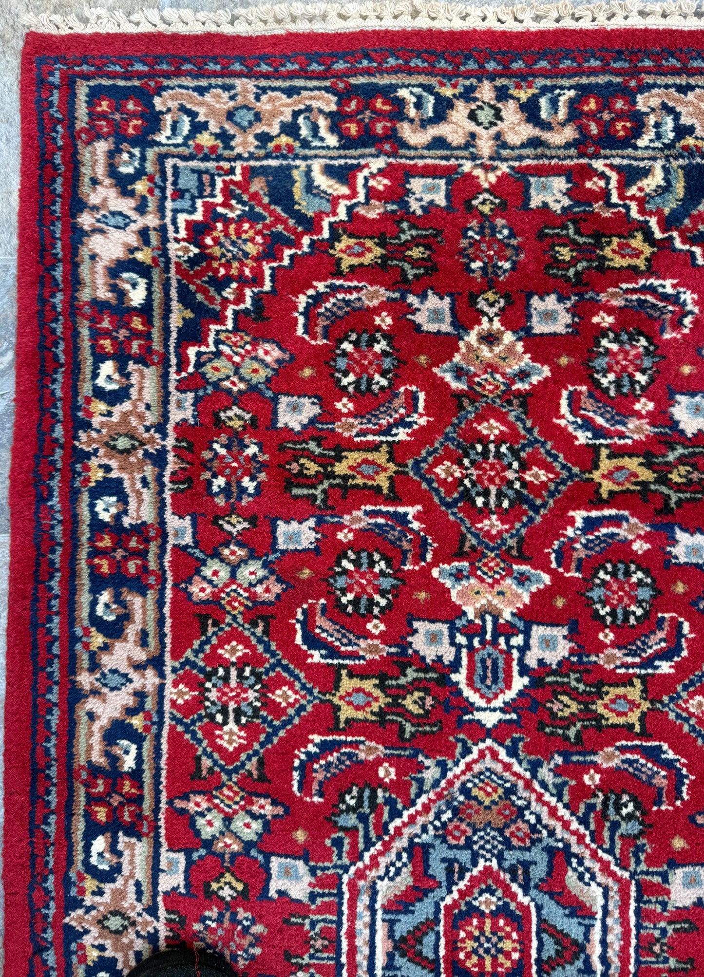 4.9x2.7 ft Vintage Hand Knotted Wool Rug: Bijour Tribal Design