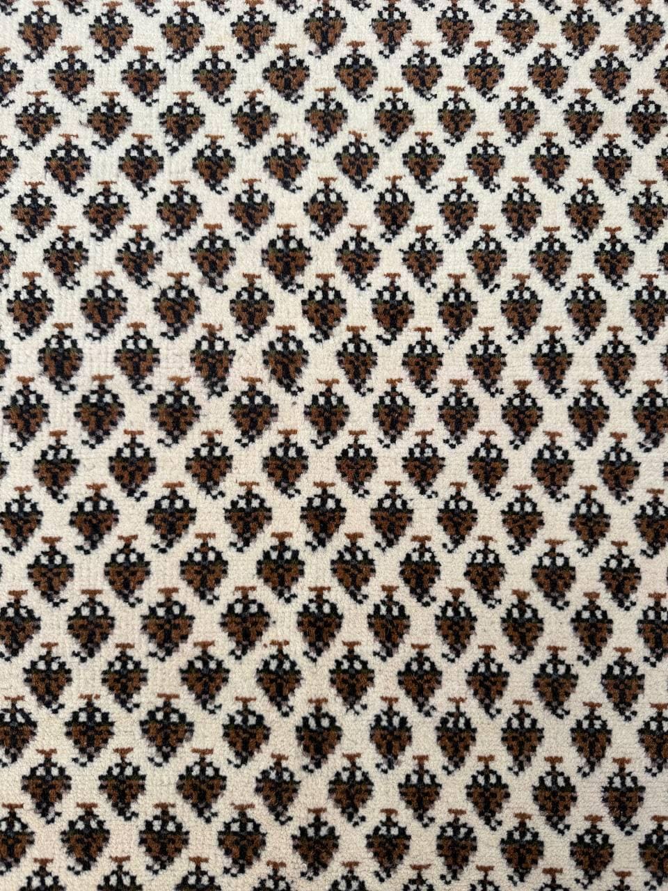 6x4 ft Badam Gul Mir 1990s Vintage Wool Rug: Hand Knotted Oriental Carpet, Geometric Tribal Area Accent