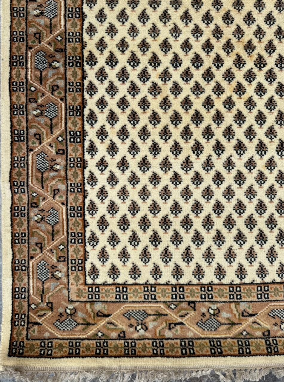 5.4x3 ft Badam Gul Mir 1990s Vintage Wool Rug: Hand Knotted Oriental Carpet, Small Geometric Tribal Area Rug