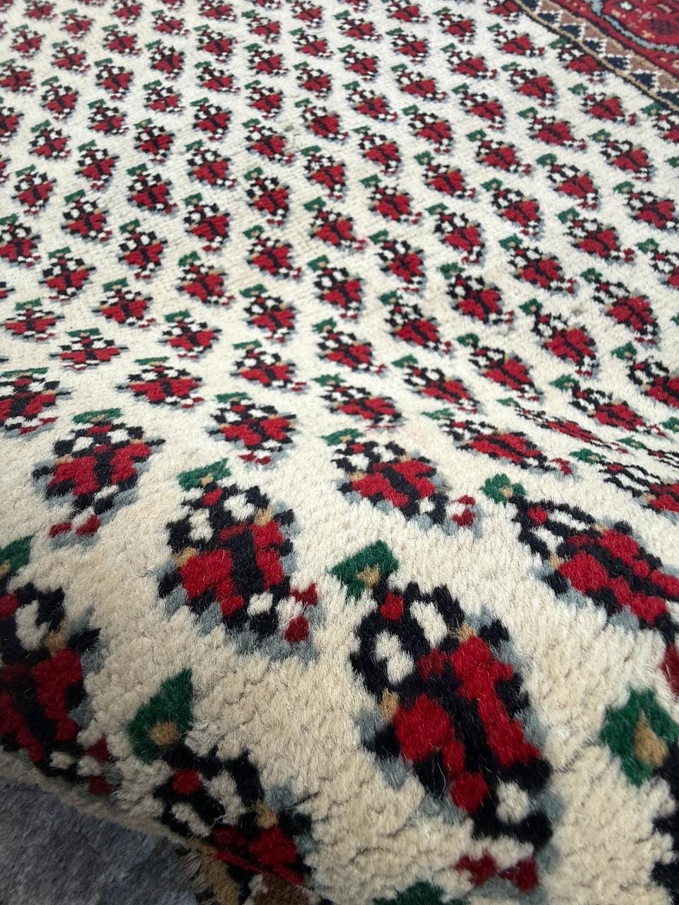 5.1x2.11 ft Badam Gul Mir Wool Rug: 1980s Vintage Hand Knotted Oriental Carpet, Small Geometric Tribal Area Rug