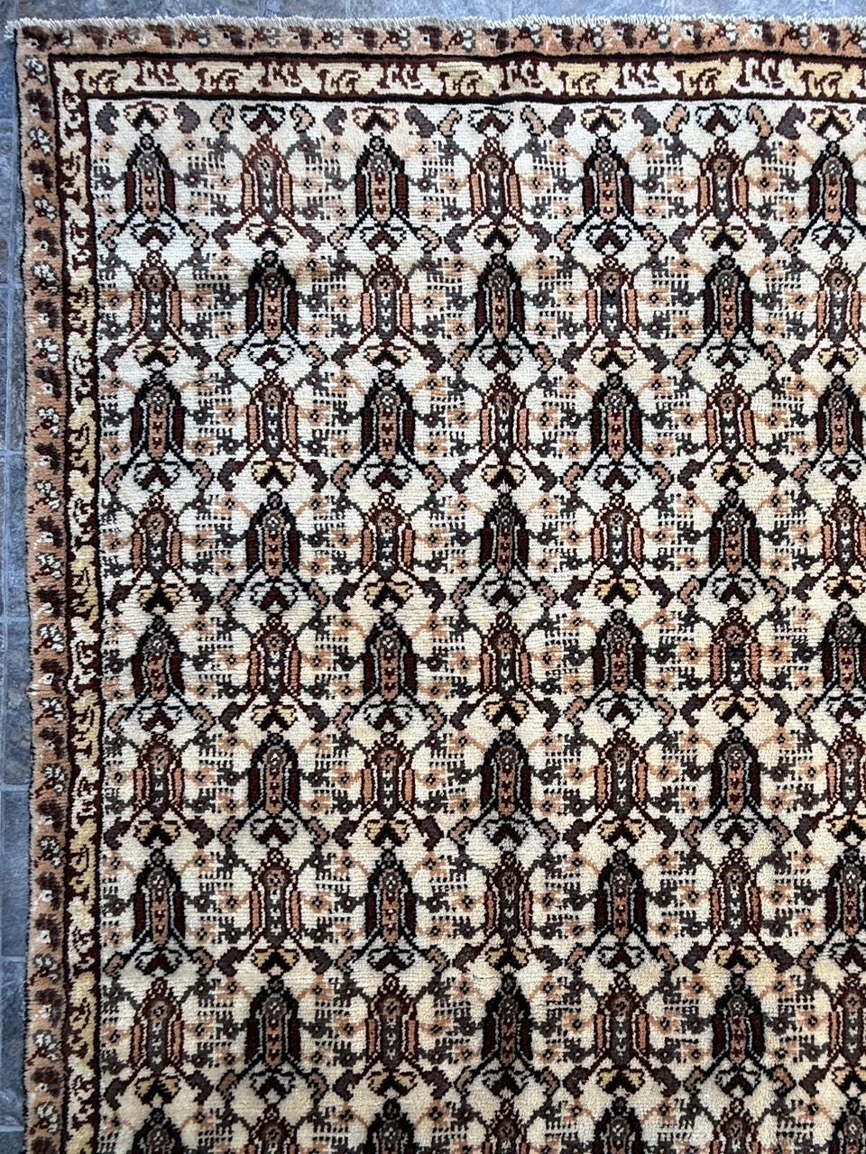 9x7 ft Moroccan Vintage Wool Rug, 1990s Hand Knotted Tribal Berber Carpet, Bohemian Area Rug