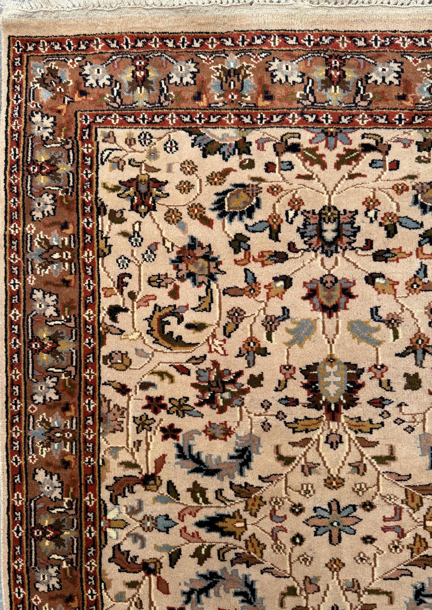 6x4 ft Vintage 1980s Hand Knotted Tabriz Wool Rug: Traditional Oriental Carpet