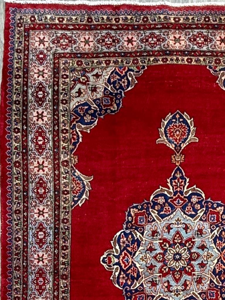 7x4 ft 1960s Amazing Hand Knotted Vintage Traditional Agra Wool Area Rug
