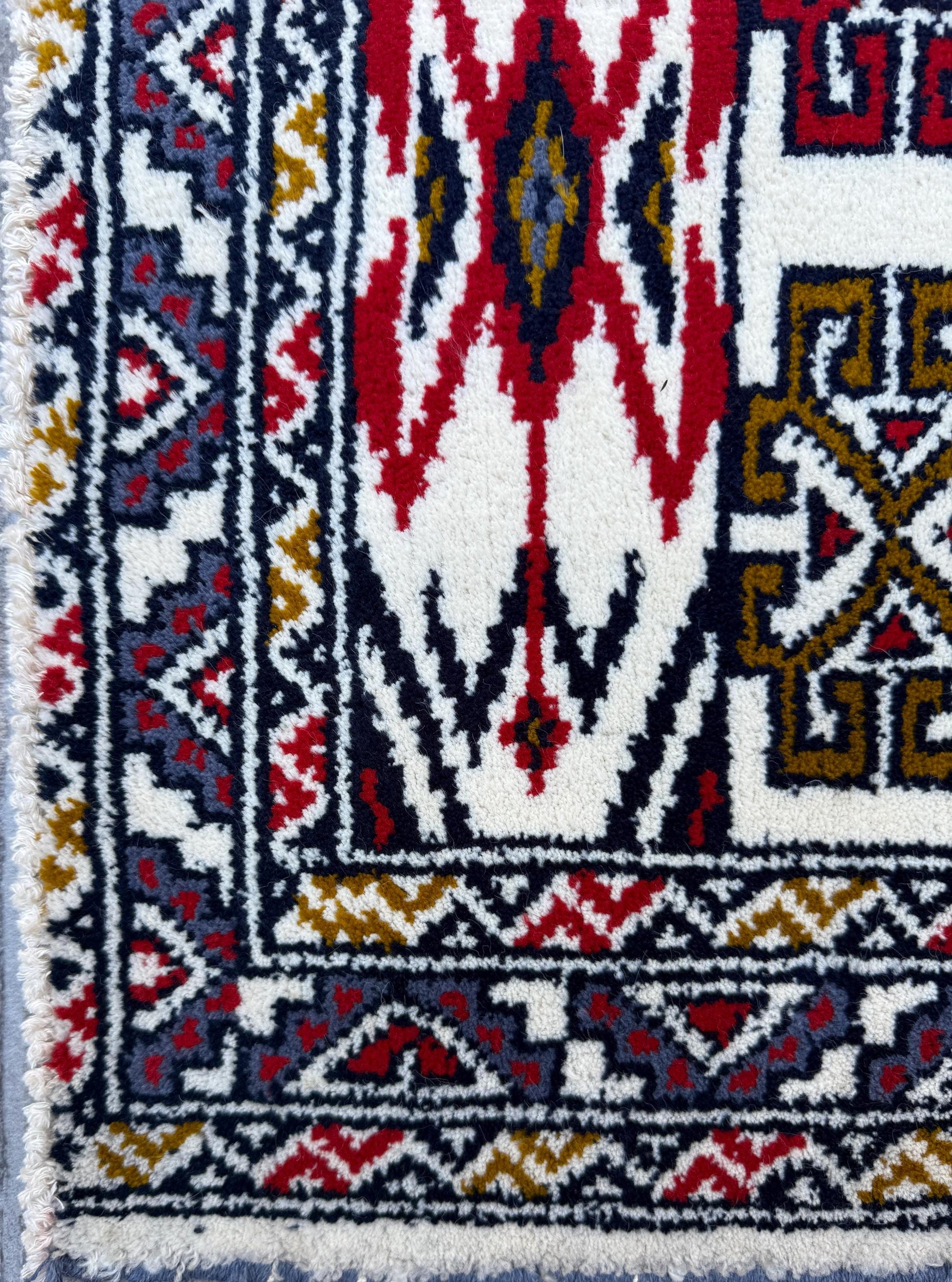 3x1 ft Vintage Turkmen Wool Rug: Hand-Knotted Oriental Accent