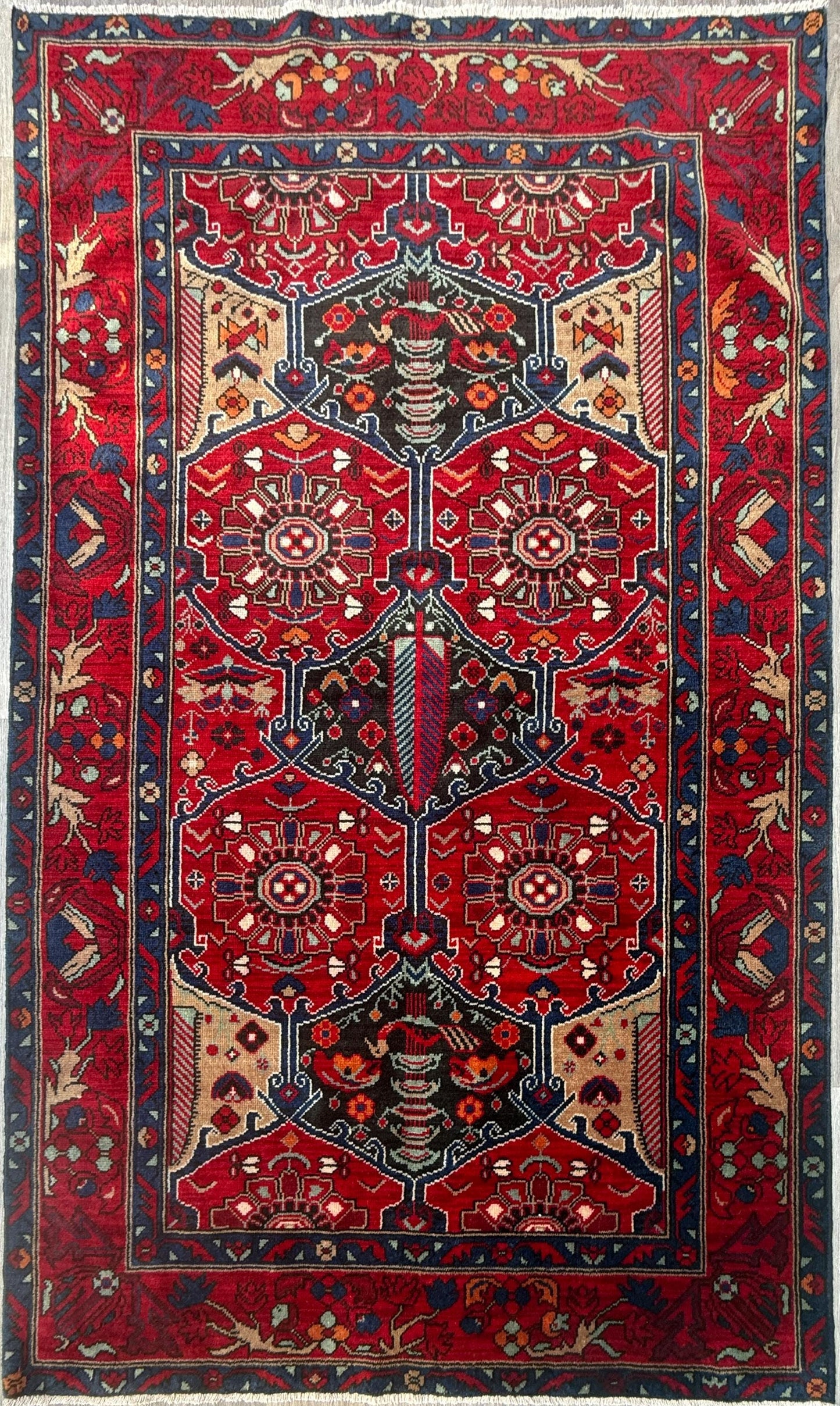 7x4 ft Vintage Hand-Knotted Hamidoun Rug: Bohemian Wool & Acrylic Carpet