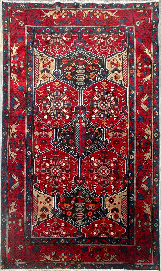 7x4 ft Vintage Hand-Knotted Hamidoun Rug: Bohemian Wool & Acrylic Carpet