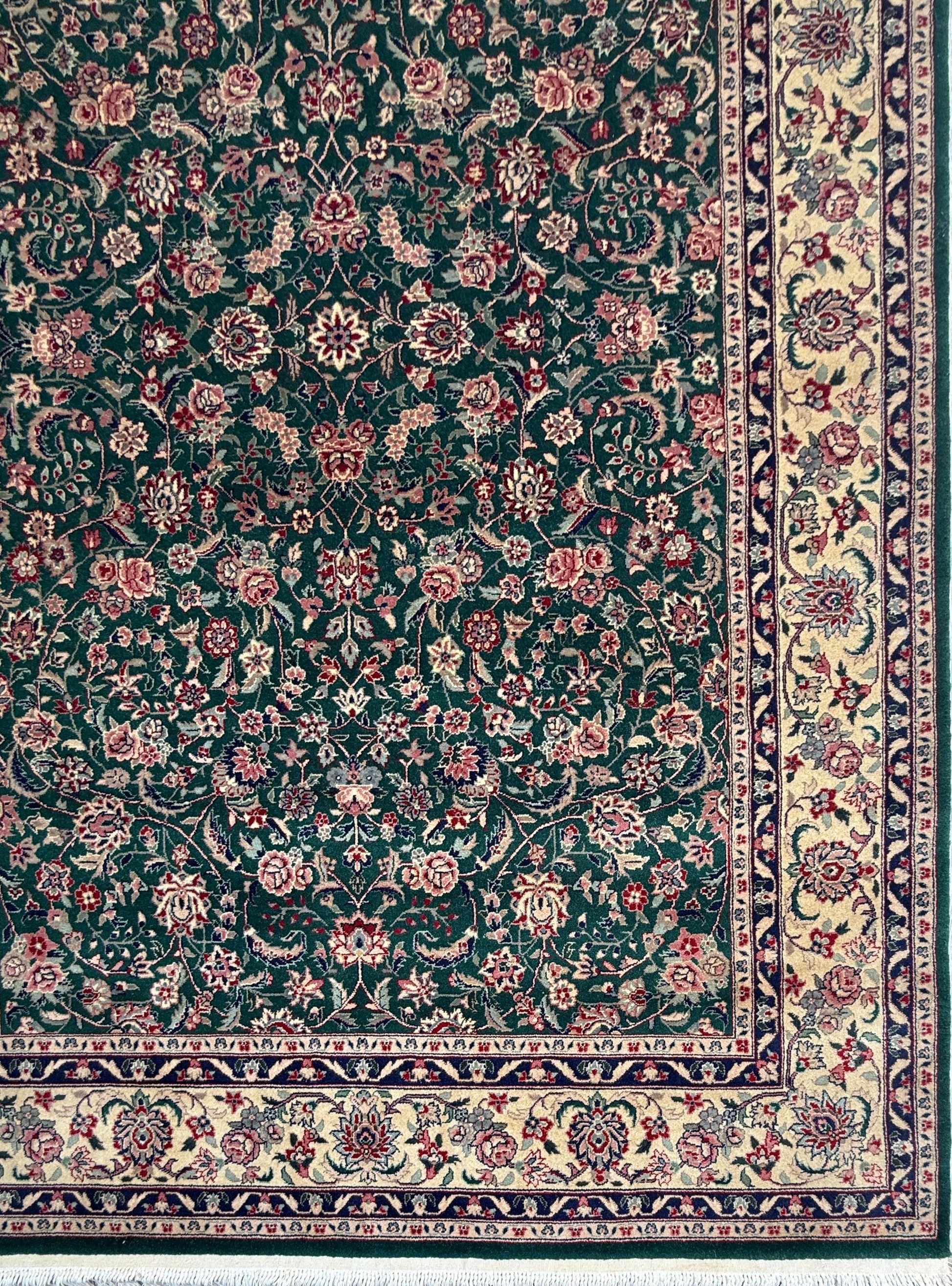 9x6 ft Vintage Tabriz Silk & Wool Rug: 1970s Hand-Knotted Oriental Carpet