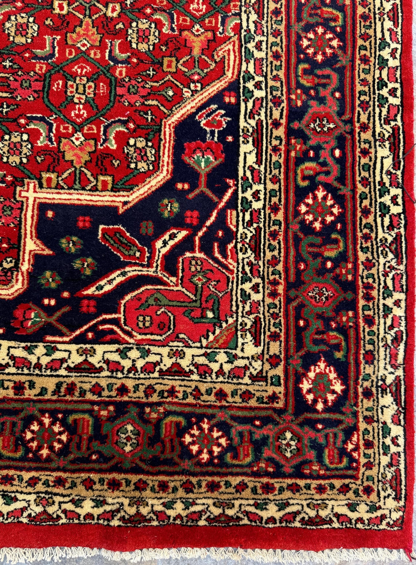8x5 ft Vintage Bijar Tribal Wool Rug: 1950s Hand-Knotted Oriental Carpet