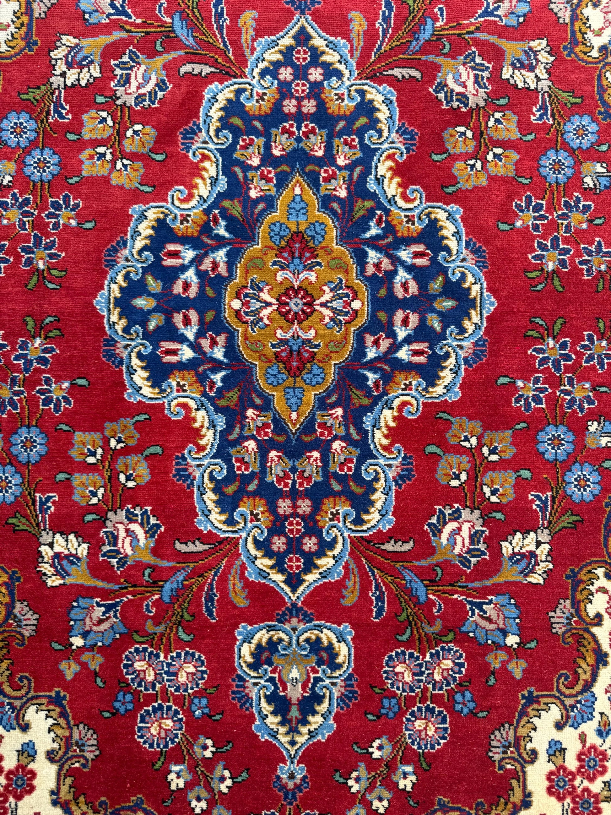 7x4 ft Hand-Knotted Wool Area Rug: Vintage 1970s Fine Kashan Floral Medallion Carpet