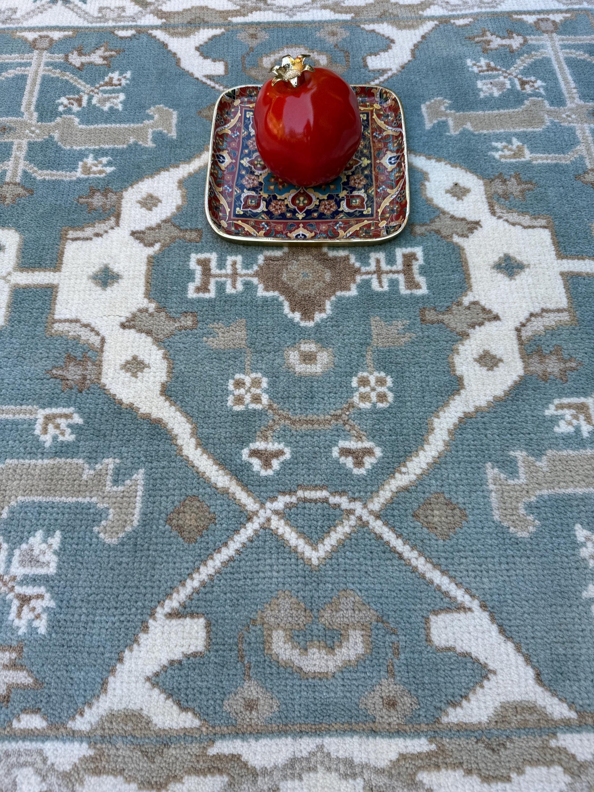 4x4 ft Hand-Knotted Square Oushak Wool Rug: Boho Anatolian Carpet
