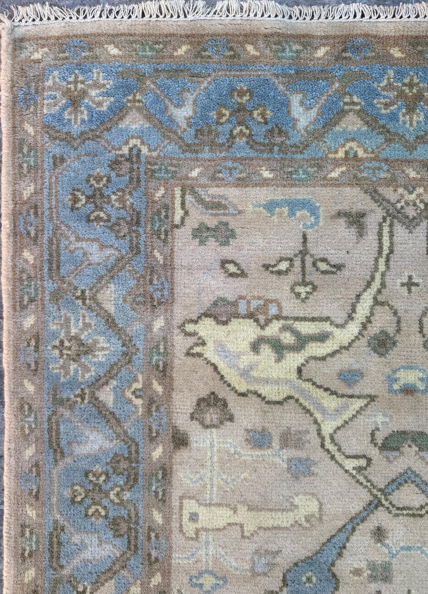4x6 ft Anatolian Hand-Knotted Oushak Rug: Bohemian Wool Carpet