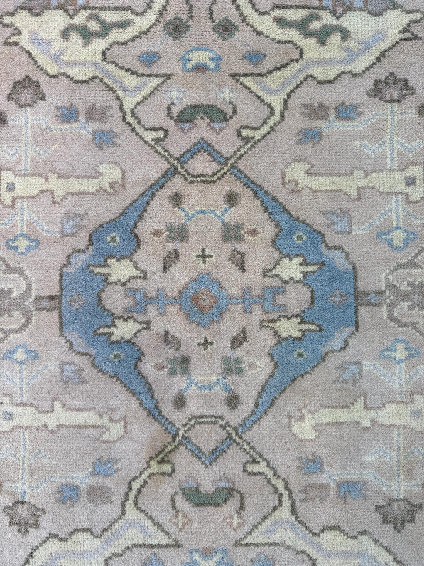 4x6 ft Anatolian Hand-Knotted Oushak Rug: Bohemian Wool Carpet