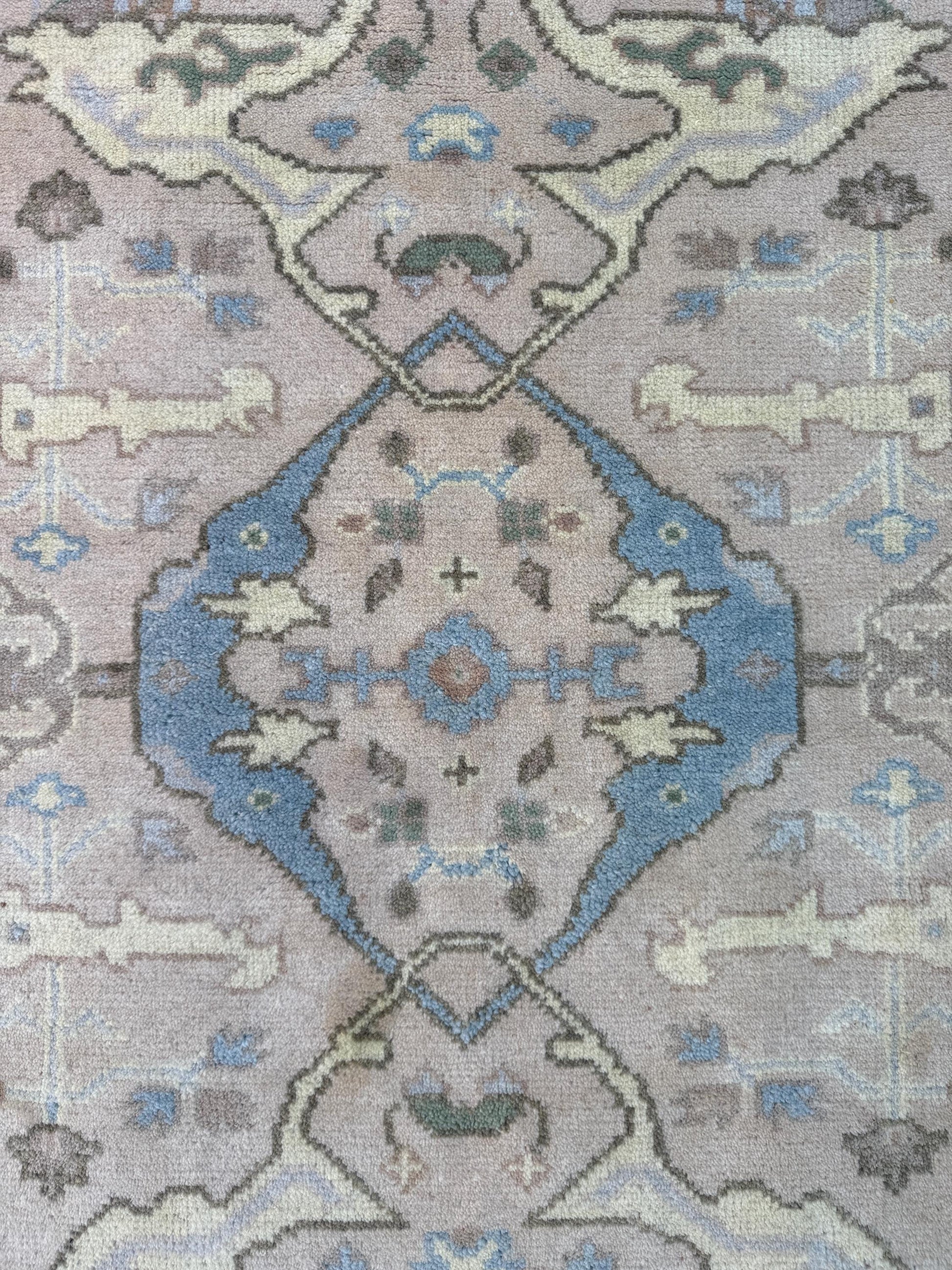 4x6 ft Anatolian Hand-Knotted Oushak Rug: Bohemian Wool Carpet
