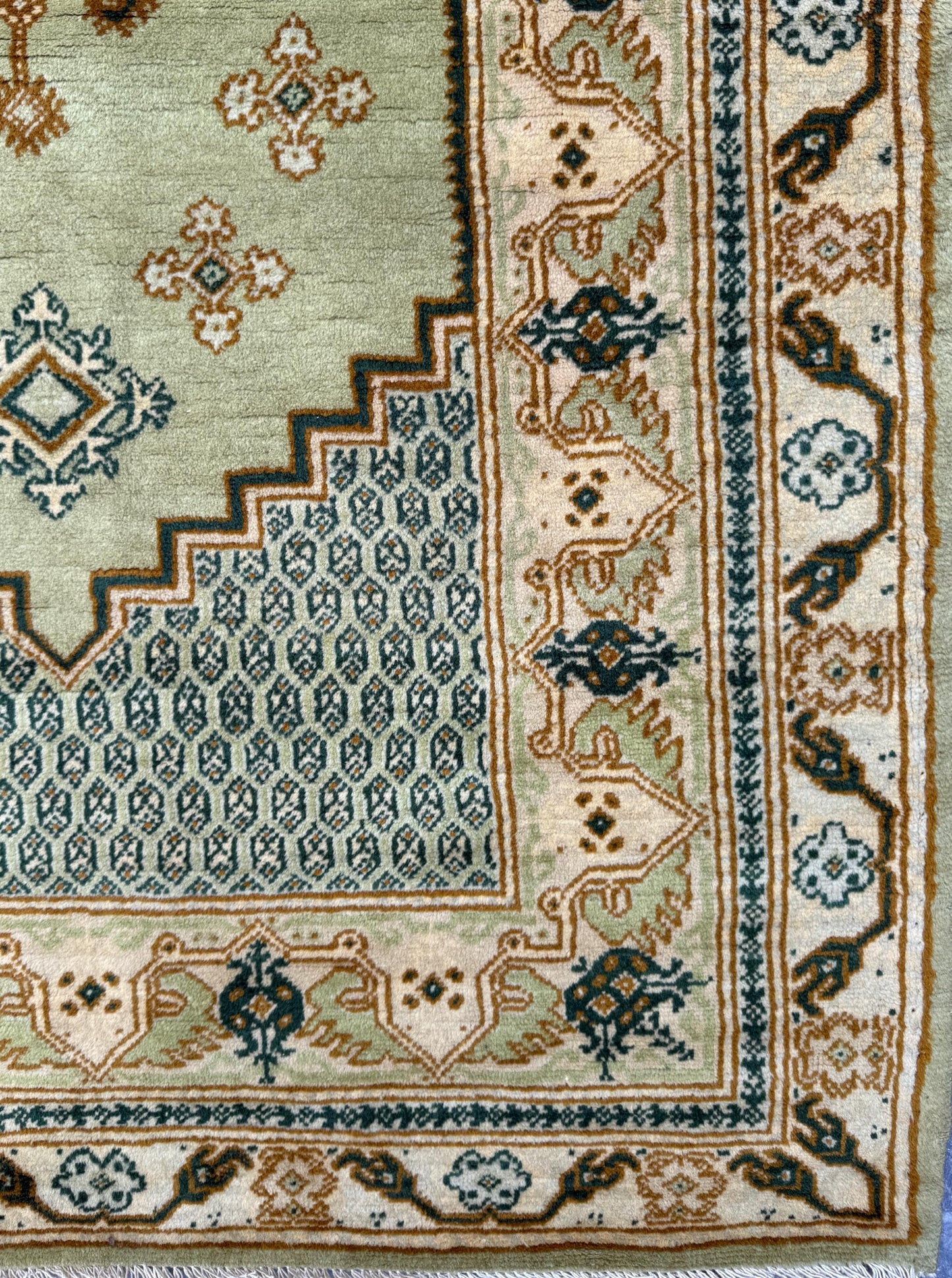 5x3 ft Vintage 1960s Hamadan Wool Rug: Hand-Knotted Bohemian Accent