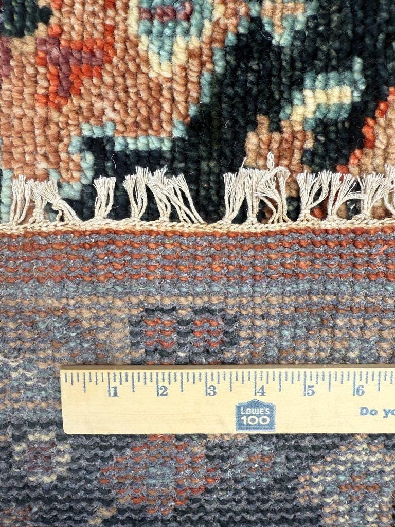 8x10 ft. Hand-Knotted Wool Heriz Rug: Geometric Carpet