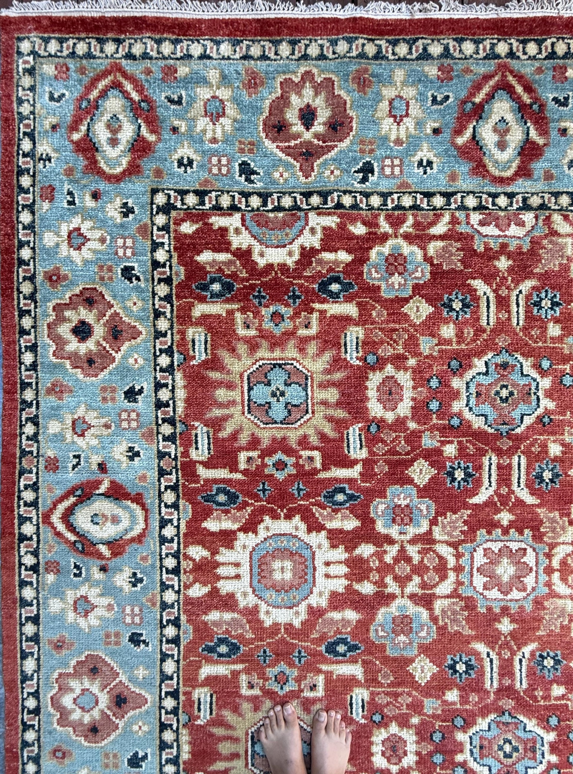 9x12 ft. Turkish Heriz Rug: Hand-Knotted Wool, Red & Blue Oushak Style