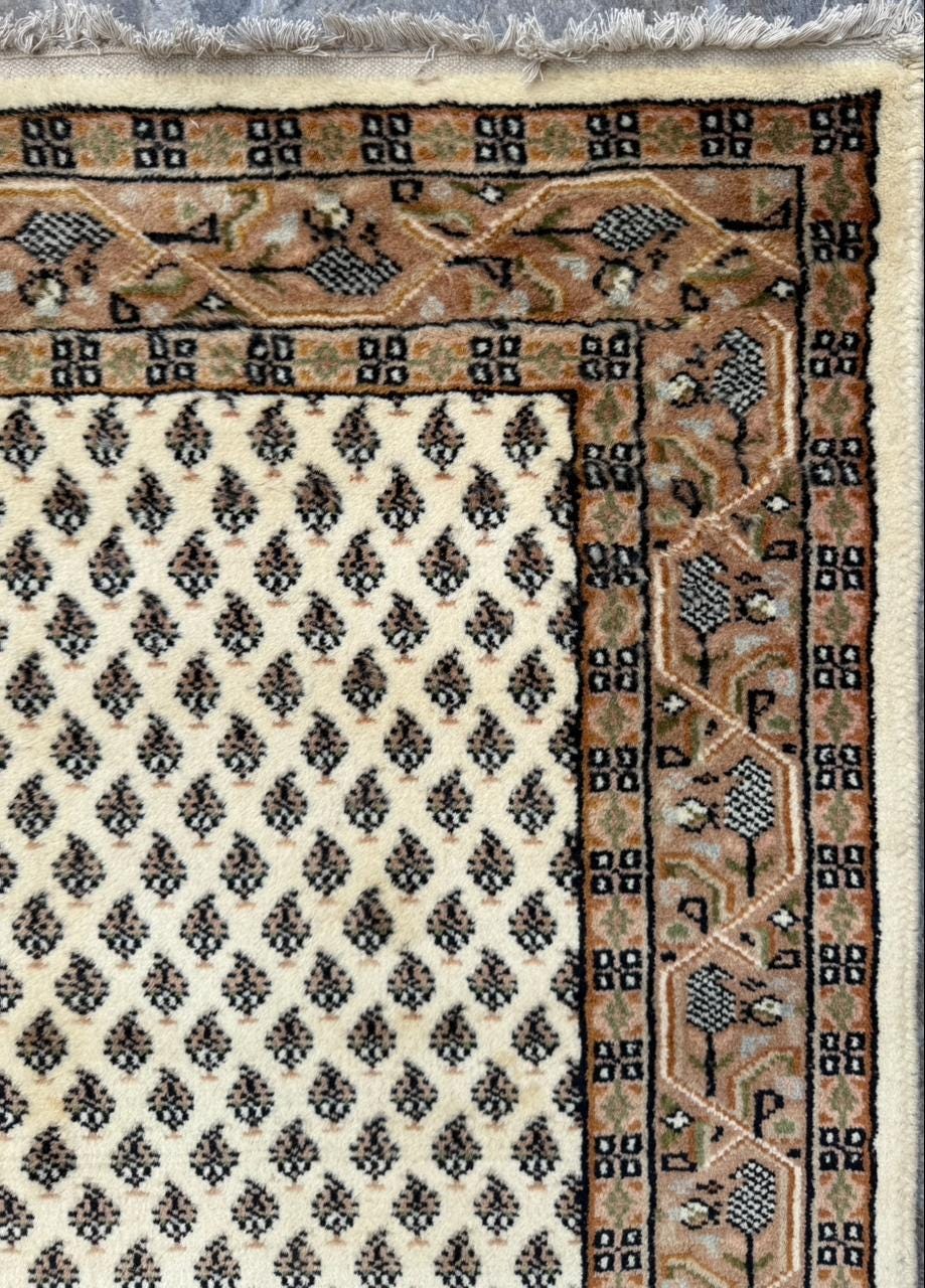 5.4x3 ft Badam Gul Mir 1990s Vintage Wool Rug: Hand Knotted Oriental Carpet, Small Geometric Tribal Area Rug