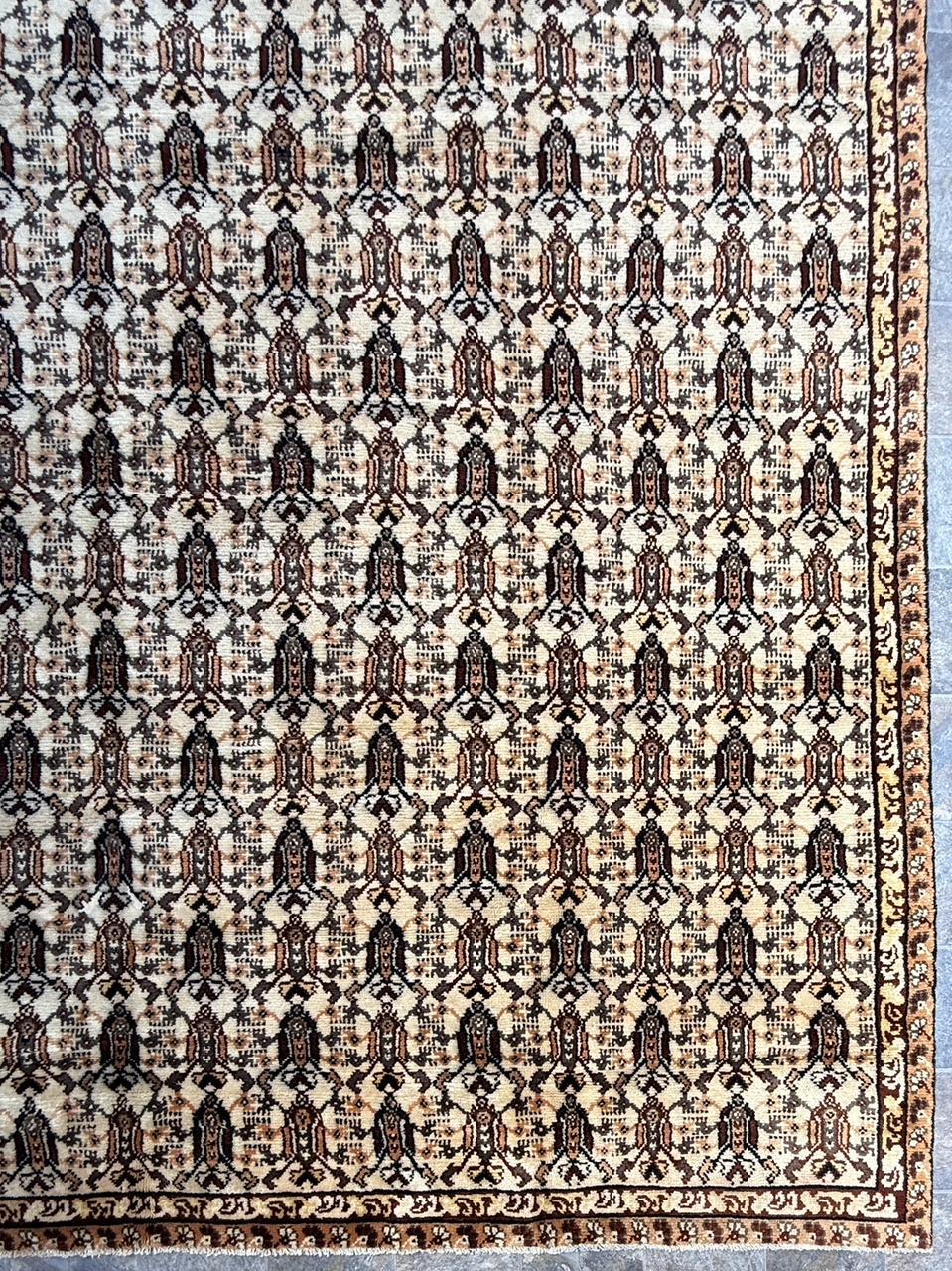 9x7 ft Moroccan Vintage Wool Rug, 1990s Hand Knotted Tribal Berber Carpet, Bohemian Area Rug