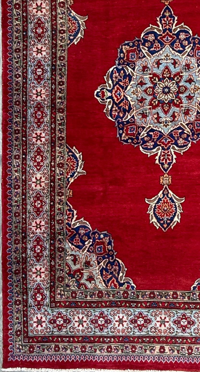 7x4 ft 1960s Amazing Hand Knotted Vintage Traditional Agra Wool Area Rug
