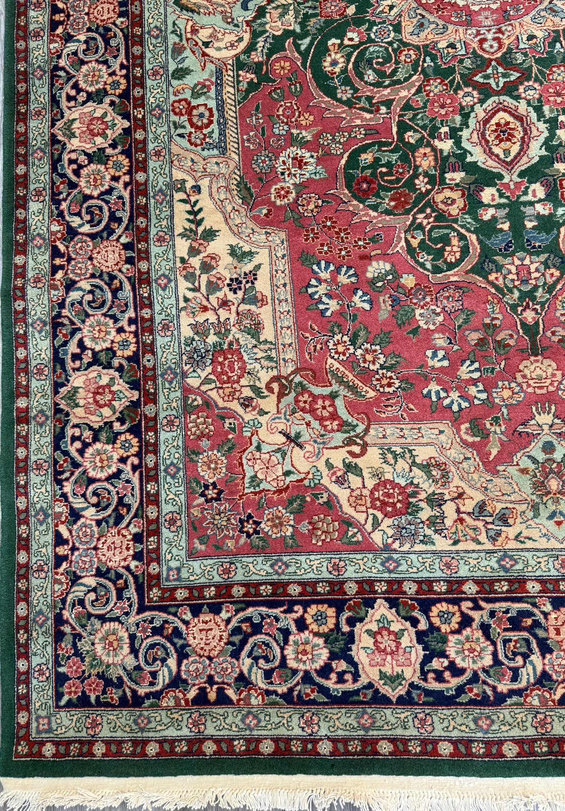 9x6 ft Vintage 1970s Tabriz Rug: Hand-Knotted Silk & Wool Oriental Carpet