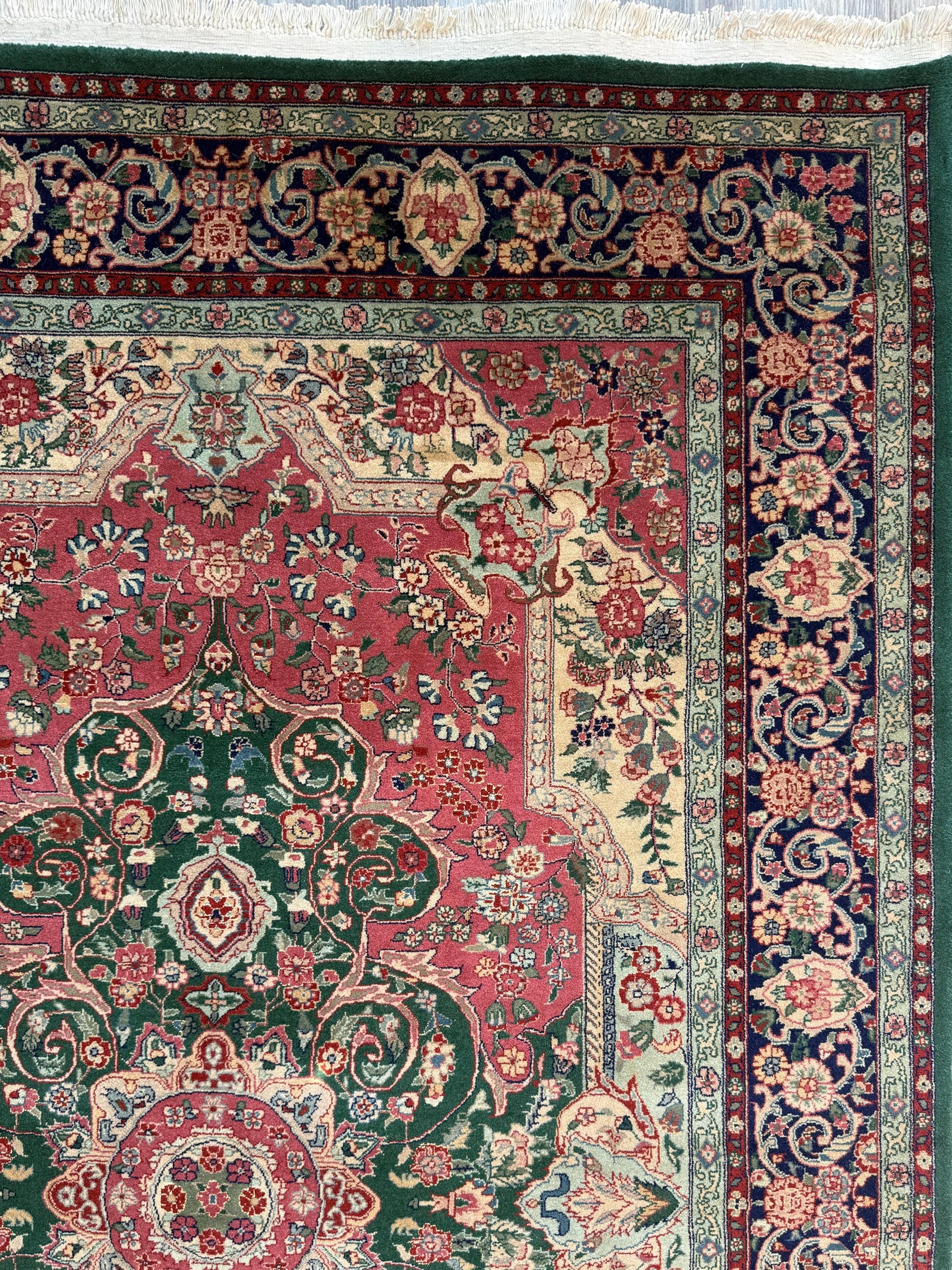 9x6 ft Vintage 1970s Tabriz Rug: Hand-Knotted Silk & Wool Oriental Carpet