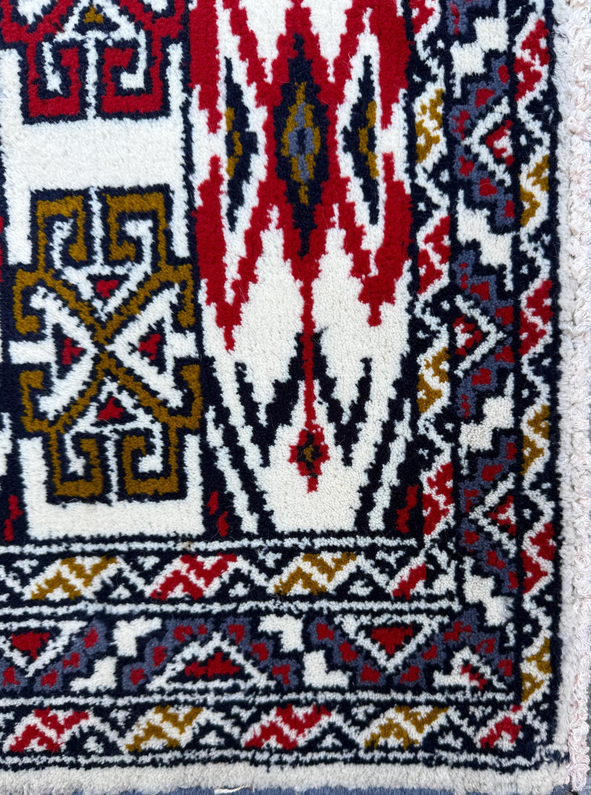 3x1 ft Vintage Turkmen Wool Rug: Hand-Knotted Oriental Accent