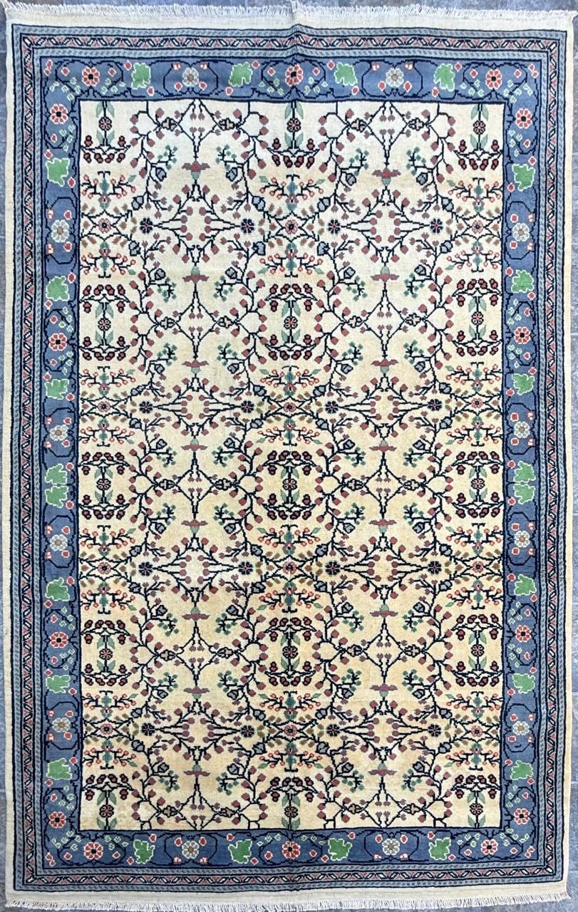 7x5 ft Vintage 1990s Qaisery Wool Rug, Hand Knotted Oriental Carpet, Geometric Anatolian Area Rug