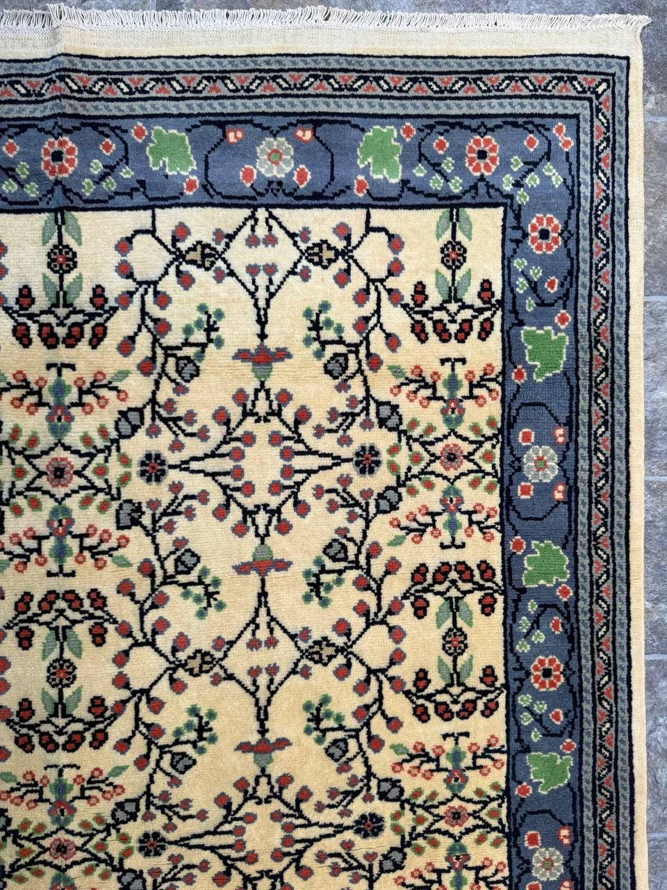 7x5 ft Vintage 1990s Qaisery Wool Rug, Hand Knotted Oriental Carpet, Geometric Anatolian Area Rug