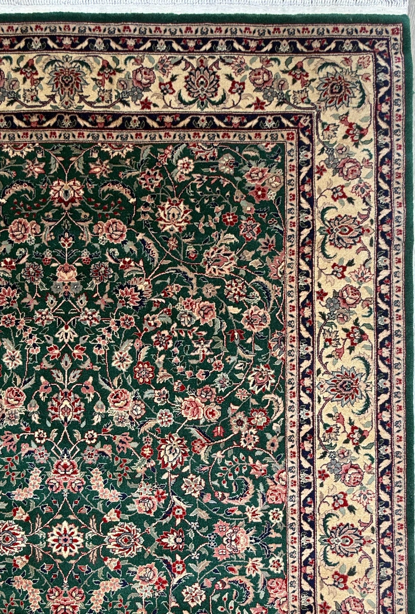 9x6 ft Vintage Tabriz Silk & Wool Rug: 1970s Hand-Knotted Oriental Carpet