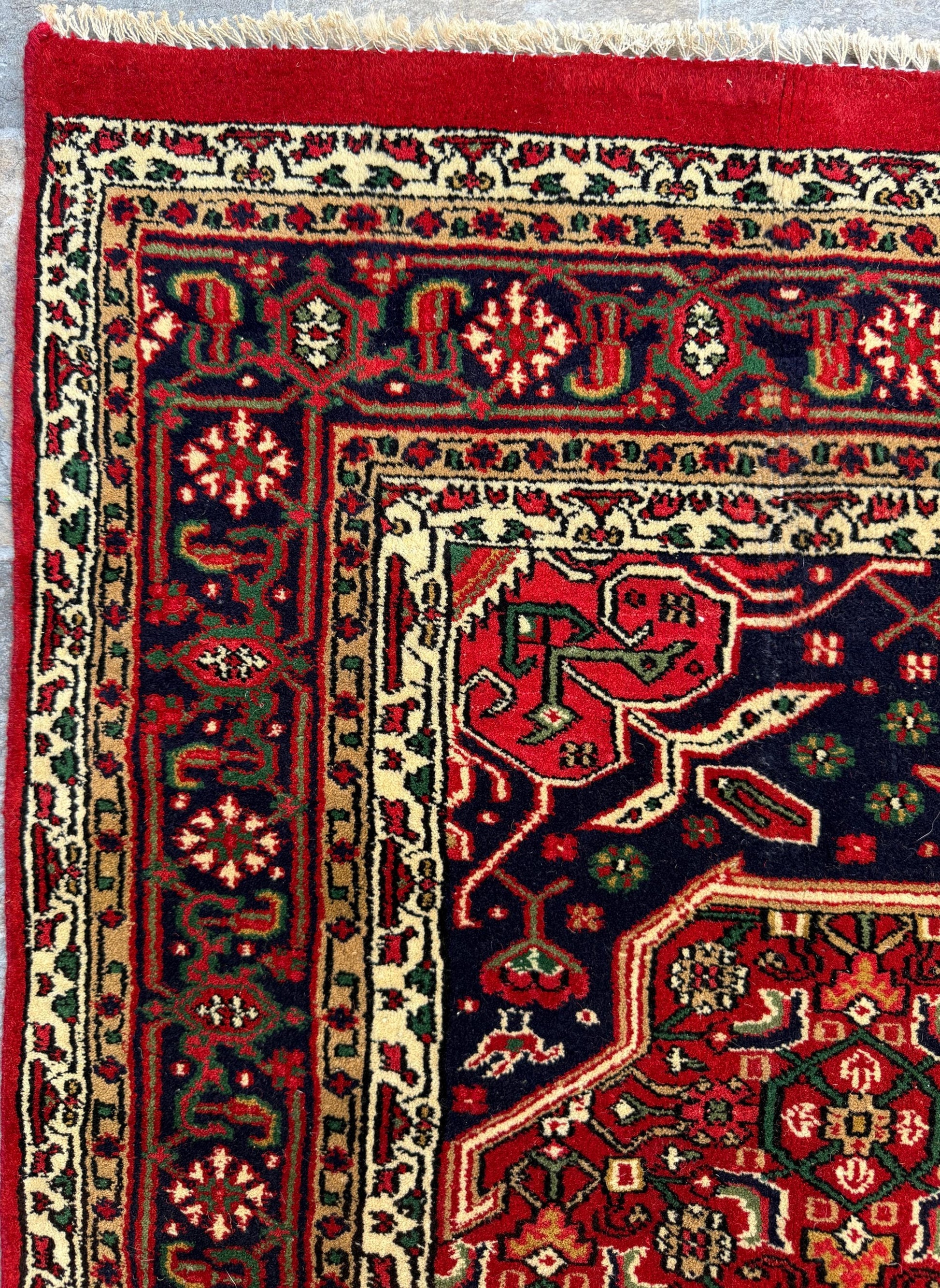8x5 ft Vintage Bijar Tribal Wool Rug: 1950s Hand-Knotted Oriental Carpet