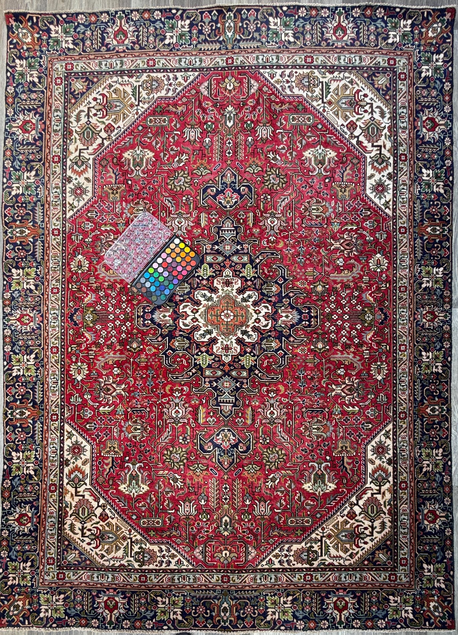 6x8 ft Hand-Knotted Heriz 1940s Vintage Rug, Anatolian Wool Tribal Carpet