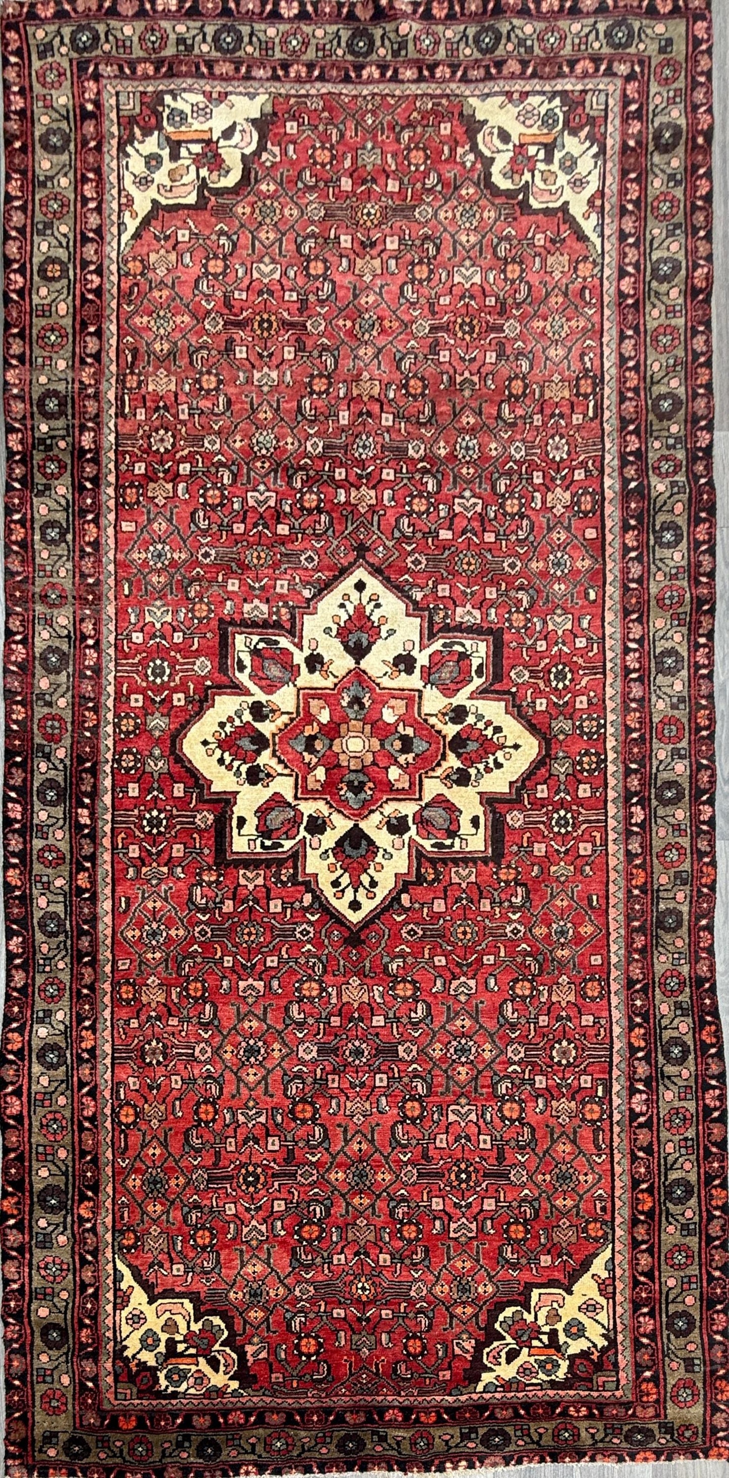 5x10 ft Vintage Anatolian Rug: 1930s Hand-Knotted Wool Carpet