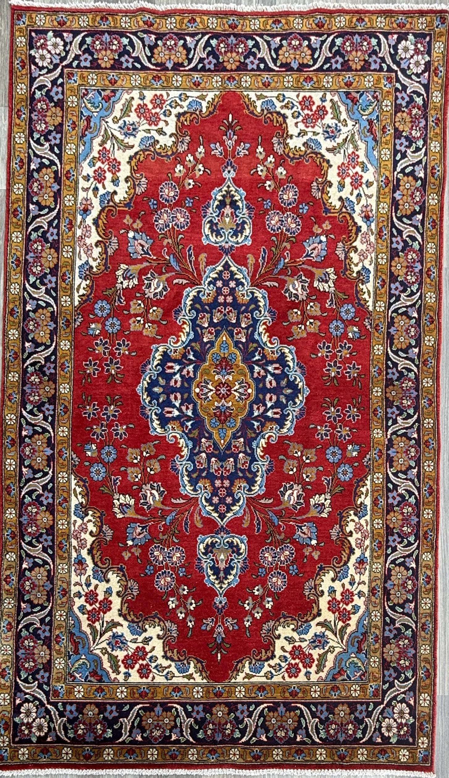 7x4 ft Hand-Knotted Wool Area Rug: Vintage 1970s Fine Kashan Floral Medallion Carpet