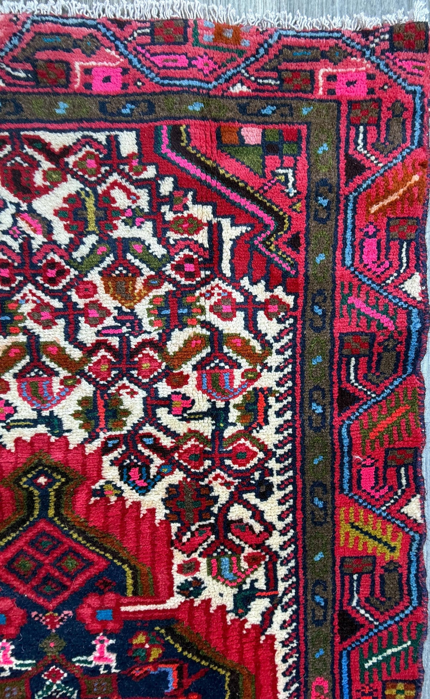 2x3 ft Hand-Knotted Vintage Hamidoun Wool Rug: 1970s Tribal Design