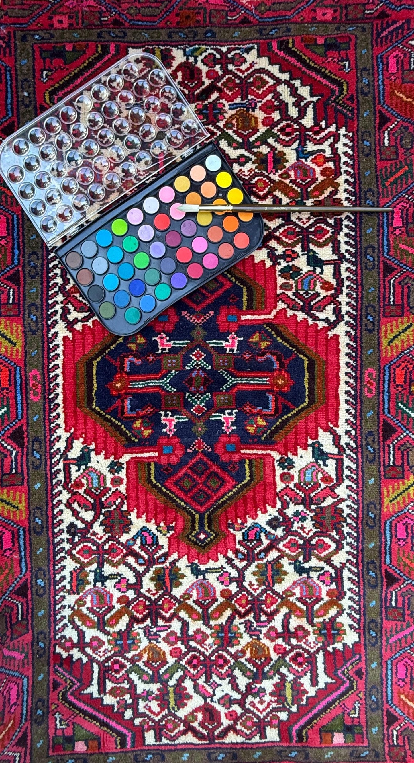 2x3 ft Hand-Knotted Vintage Hamidoun Wool Rug: 1970s Tribal Design
