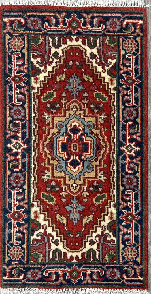 2x4 ft Hand-Knotted Wool Serapi Heriz Rug: Turkish Accent Carpet